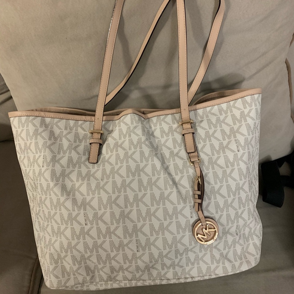 Michael Kors Large Jet Set Tote